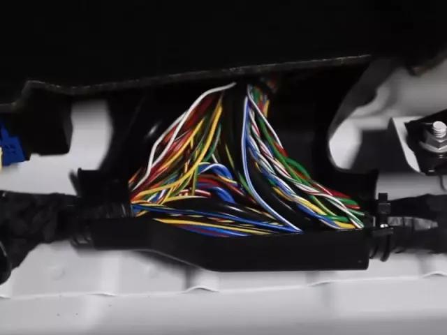 線束凌亂甲醛超標(biāo)，VV7“面子”工程杰出代表