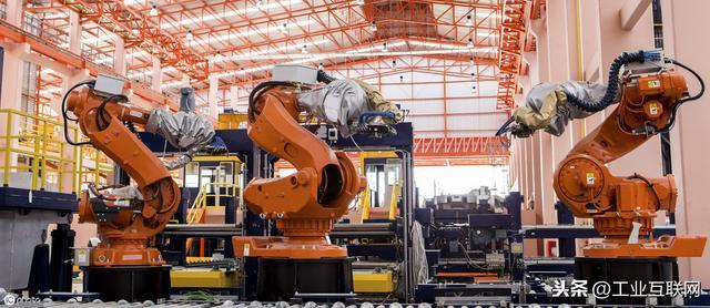 工業(yè)機(jī)器人需求旺盛 中國起到?jīng)Q定作用