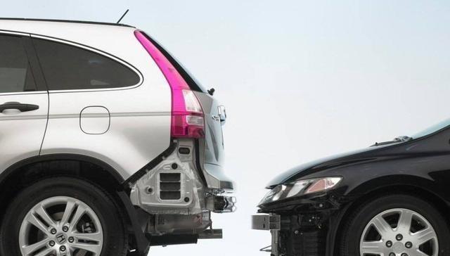 汽車保險杠是什么材料，保險杠在哪個位置圖片