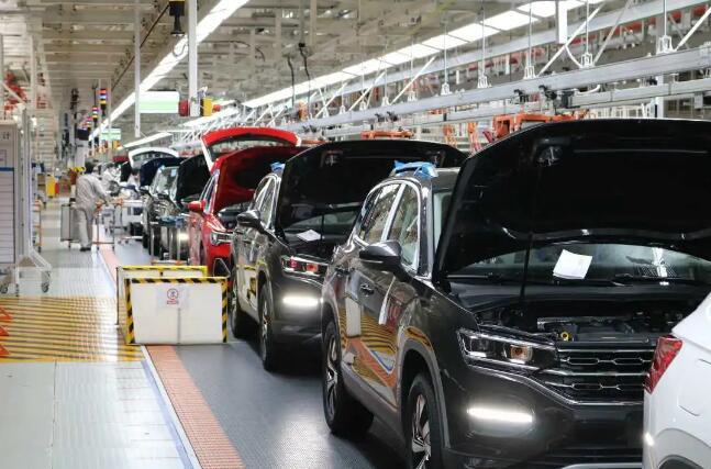 零部件供應短缺致生產(chǎn)線停產(chǎn)？大眾中國回應：這是全球性問題