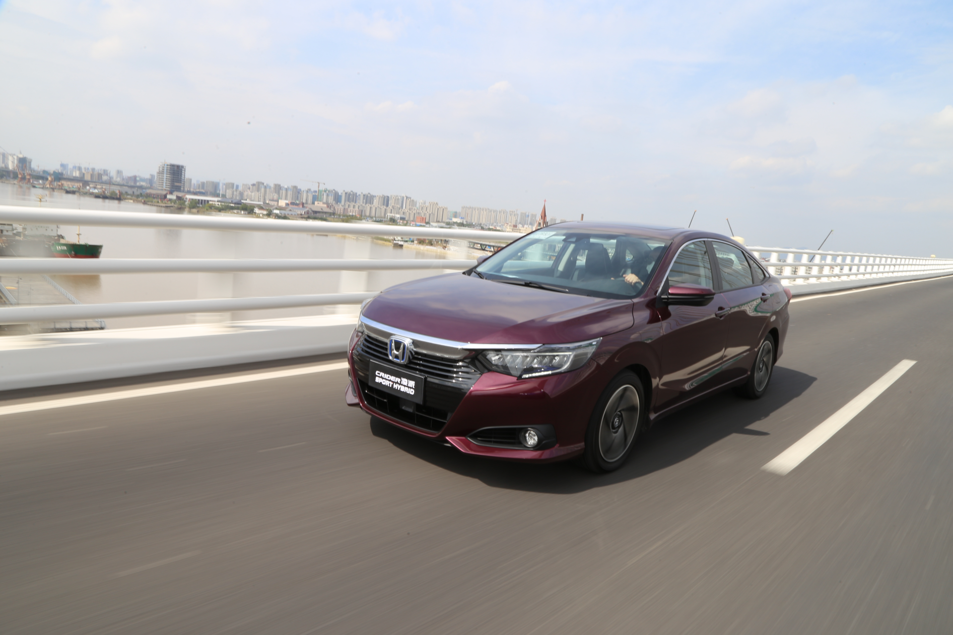 新款凌派：智能又省油的“小雅閣”