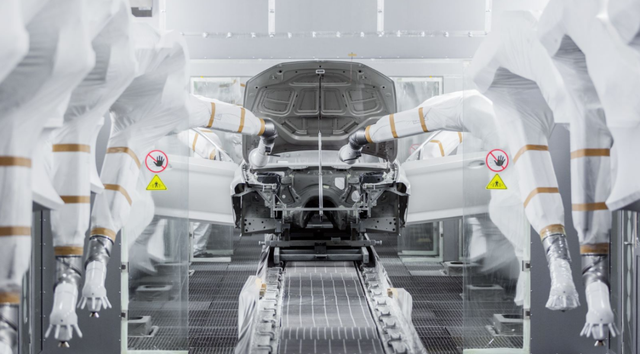 汽車制造的魔幻現(xiàn)實(shí)：近半產(chǎn)能閑置