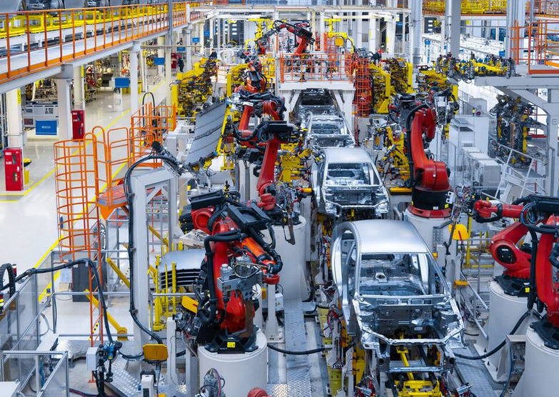 新能源汽車的“一池春水”，或許不再由價(jià)格戰(zhàn)掀起波瀾？