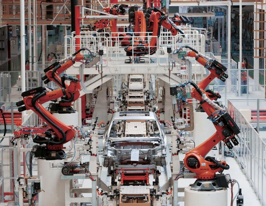 汽車產(chǎn)業(yè)進(jìn)入智能革命新賽點 小米入局奔赴生態(tài)造車新征程